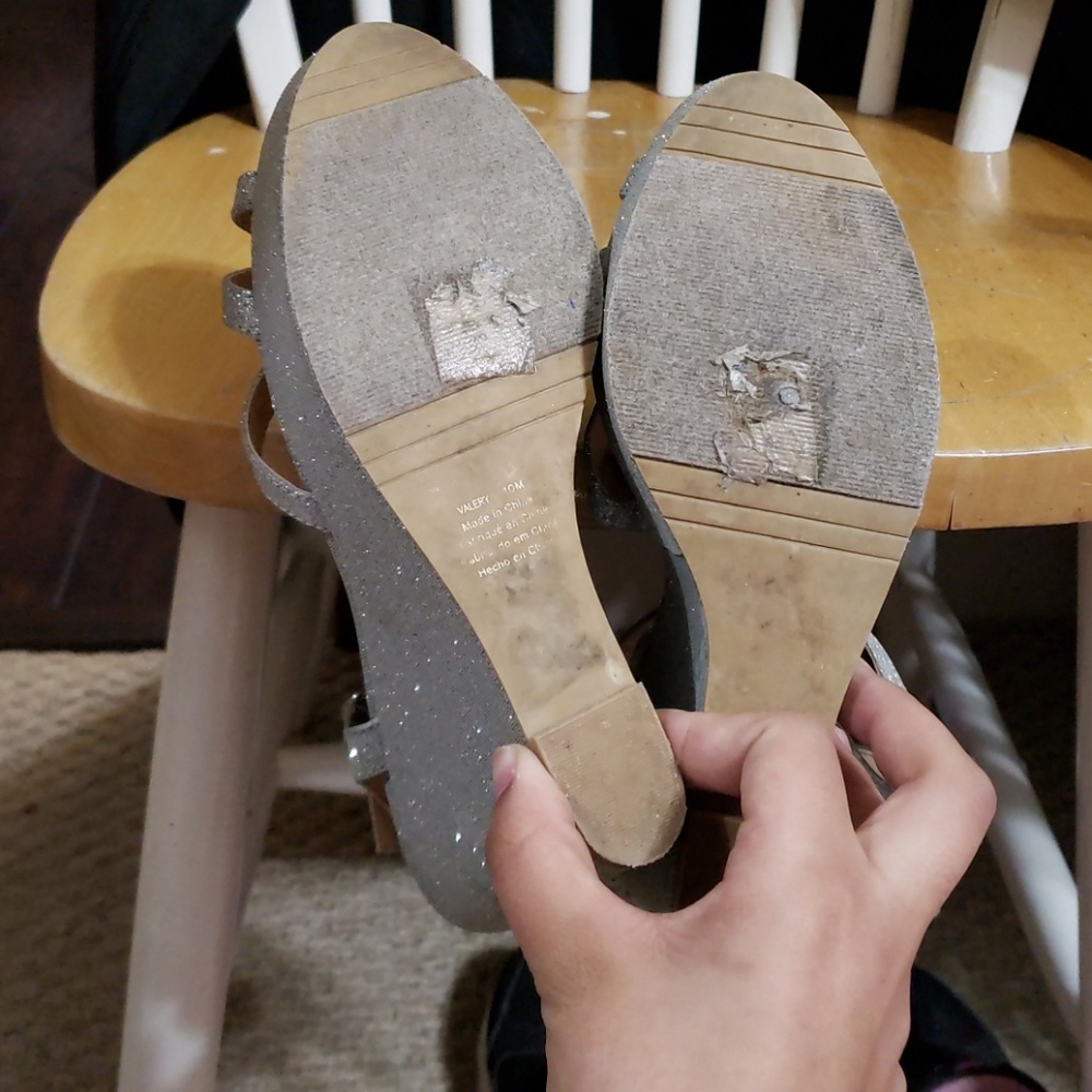 Heels - Picture 4 of 5